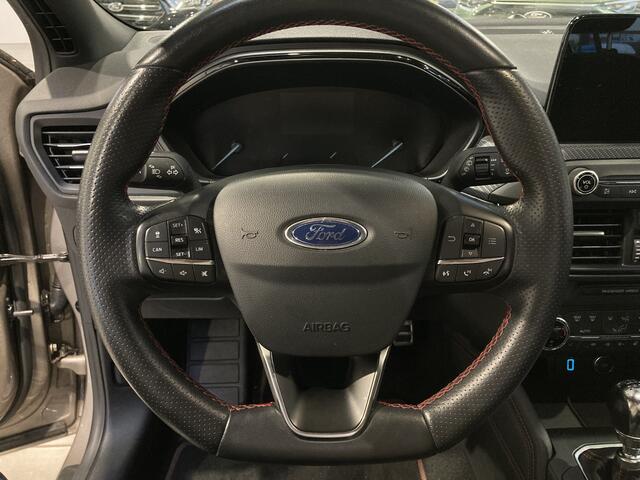 Ford FOCUS Wagon EcoBoost 125pk ST Line Business | Winter Pack | Camera | Adapt. Cruise | B&O | 18'' velgen | Keyless | LED |