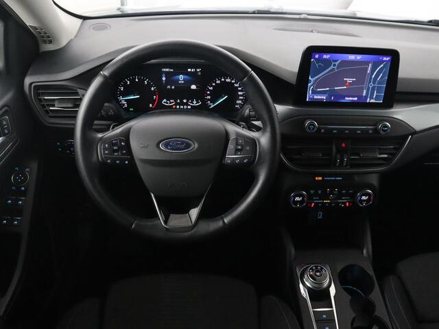 Ford FOCUS 1.5 EcoBoost Active | Stoel & stuurverwarming | Trekhaak | Camera | Adaptive cruise | Carplay | Navigatie | B&O Sound | Climate control | Keyless | Full LED | Park Assist