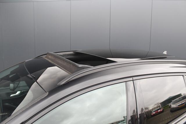 Ford FOCUS Wagon 1.0 EcoBoost Hybrid ST Line X Business | Incl. 12 maanden garantie | Trekhaak | Panorama dak | Achteruitrijcamera | Cruise control | Climate control | Airco | Bluetooth | Lichtmetalen velgen | Parkeersensoren