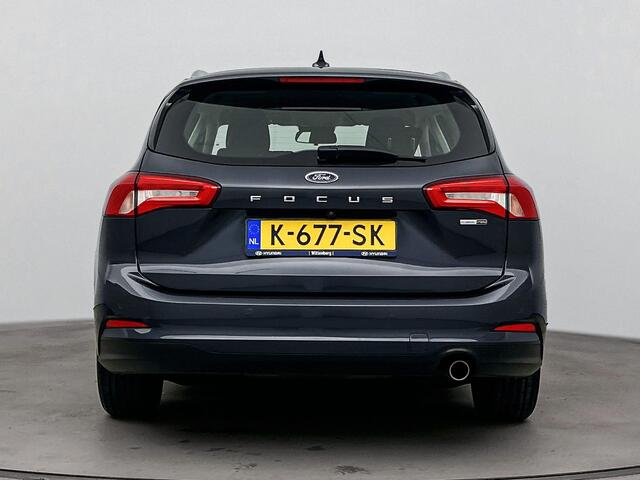Ford FOCUS Wagon 1.0 EcoBoost Hybrid Trend Edition Business | Winterpack | Achterruitrij Camera | Stoel & Stuurverwarming | Parkeersensoren Achter |