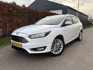 ford-focus-wagon-1.0-titanium---nav