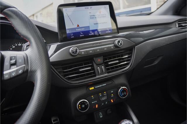 Ford FOCUS 1.0 EcoBoost ST Line, PANO, NAVI, CARPLAY, NAP