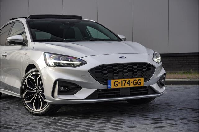 Ford FOCUS 1.0 EcoBoost ST Line, PANO, NAVI, CARPLAY, NAP