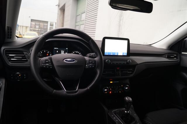 Ford FOCUS 1.0 EcoBoost Hybrid Titanium Style -NAVI-ECC-