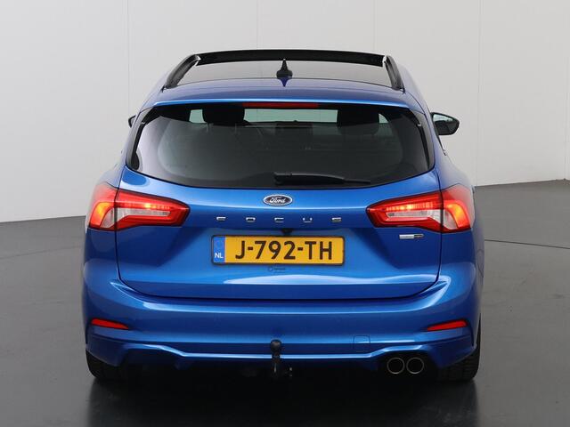 Ford FOCUS Wagon 1.0 EcoBoost Hybrid ST Line Business | Trekhaak | Panoramadak | Winterpakket | Cruise Control | Parkeercamera |