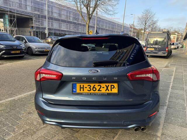 Ford FOCUS Wagon 1.0 EcoBoost ST Line Business | Navigatie | Cruise Control | Winter-Pack | Parking Pack | Blis (Dodehoek Detectie ) | B&O Audio | Keyless Enrty | 18 Inch Velgen | Dealeronderhouden |