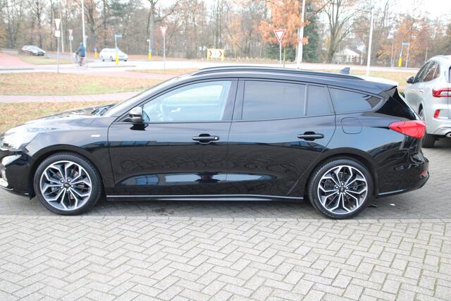 Ford FOCUS ST-Line 1.0 EcoBoost 125 PK Wagon Automaat TREKHAAK | WINTER PACK | XENON