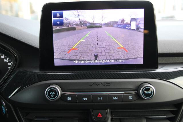 Ford FOCUS ST-Line 1.0 EcoBoost 125 PK Wagon Automaat TREKHAAK | WINTER PACK | XENON