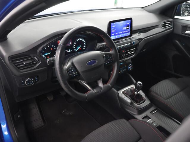 Ford FOCUS Wagon 1.0 EcoBoost Hybrid ST Line Business | AGR Stoel | Parkeercamera | Navigatie | Climate Control | Cruise Control |
