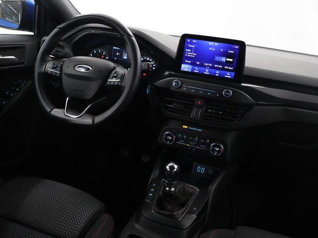 Ford FOCUS Wagon 1.0 EcoBoost Hybrid ST Line Business | AGR Stoel | Parkeercamera | Navigatie | Climate Control | Cruise Control |
