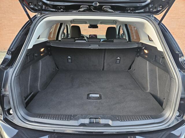 Ford FOCUS Wagon 1.0 EcoBoost 125PK Active Automaat Winterpack 17" Velgen Navigat