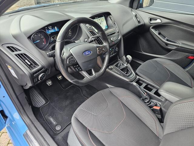 Ford FOCUS | NL Auto | Lm velgen | Airco 1.5 ST-Line