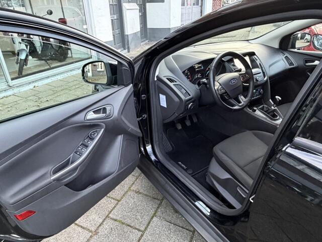 Ford FOCUS Wagon 1.0 Lease Edition 1e eigenaar