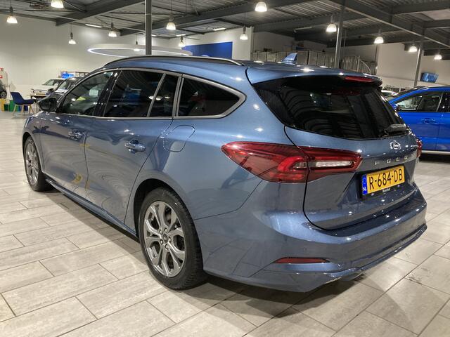 Ford FOCUS Wagon EcoBoost 125pk Hybrid ST Line | All-Seasons | 100% Dealer onderhouden | LED | Clima | Cruise | Draadloos CarPlay