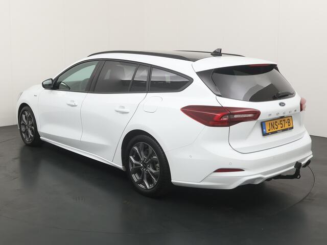 Ford FOCUS Wagon ST-Line X EcoBoost Hybrid 155 pk | Pano | Trekhaak | Adapt. cruise | Winter Pack | B&O | Keyless |
