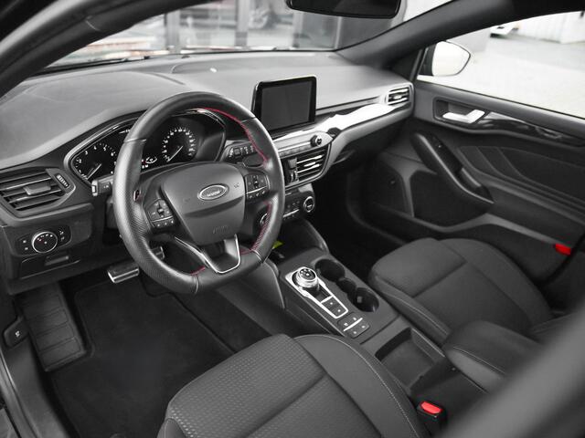 Ford FOCUS 1.5 EcoBoost ST Line Business Feestdagen geopend bel voor een afspraak. B&O, Panoramadak, Adaptieve, cruise control Led verlichting, 18 inch Velgen