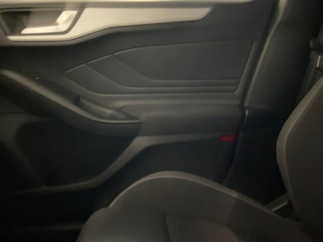 Ford FOCUS 1.0 EcoBoost Business.