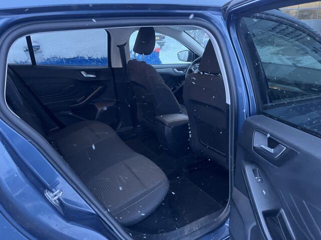 Ford FOCUS Wagon 1.0 EcoBoost Active Business WINTER PACK ADD CRUISE