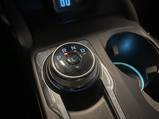 Ford FOCUS 1.0 EcoBoost Titanium X Business Automaat, Trekhaak, Navi, Rijklaar met beurt & garantie!