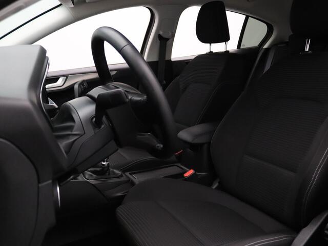 Ford FOCUS 125pk EcoBoost Hybrid Titanium Climate | Cruise | Navi | Parkeersens. v+a