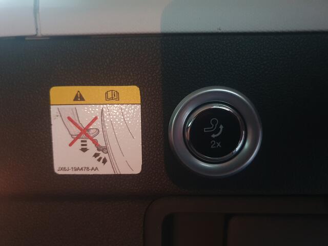 Ford FOCUS Wagon 1.0 EcoBoost Titanium Business NAVI/CRUISE/AIRCO/LMV