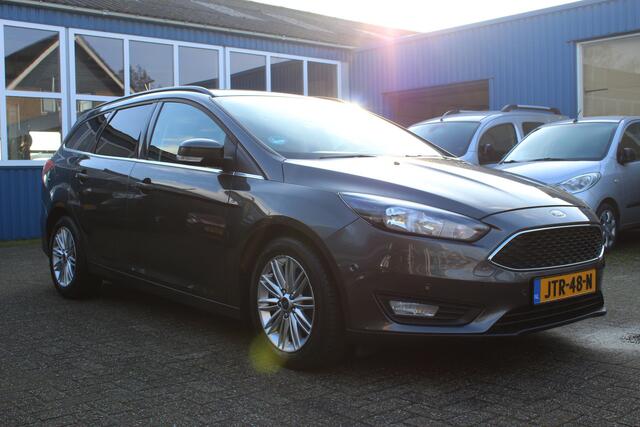 Ford FOCUS Wagon 1.0i "Edition" Cruise - Navi - Trekhaak !!! 125 Pk