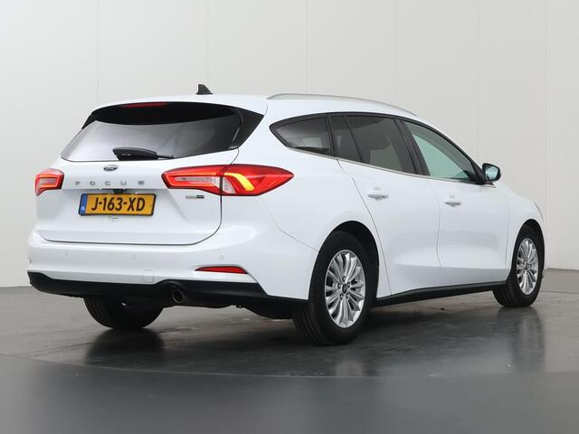 Ford FOCUS Wagon 1.0 EcoBoost Hybrid Titanium X Business | AGR Stoelen | Parkeercamera | Climate Control | Cruise Control |