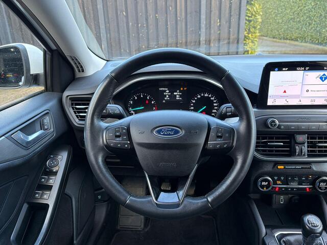 Ford FOCUS Wagon 1.0 EcoBoost Titanium Business