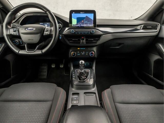 Ford FOCUS 1.0 EcoBoost ST Line Sport (APPLE CARPLAY, GROOT NAVI, ZWART HEMEL, SPORTSTOELEN, LM VELGEN, PARKEERSENSOREN, CRUISE, NIEUWSTAAT)