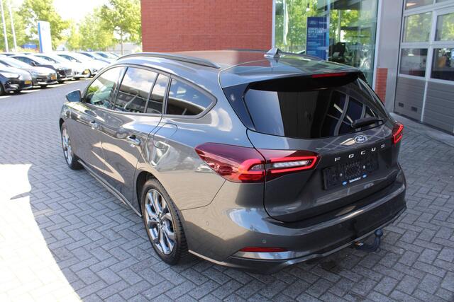 Ford FOCUS Wagon 1.5 EcoBlue ST Line X Automaat | Adaptive cruise control | Winter Pack | Trekhaak | Elektrische achterklep | BTW verrekenbaar | All season banden