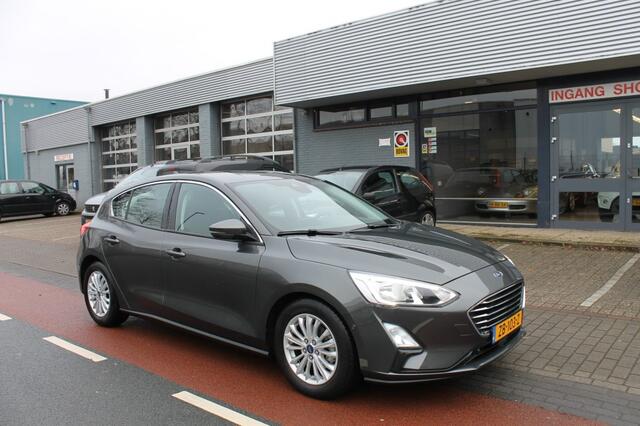 Ford FOCUS 1.0 Titanium Business automaat