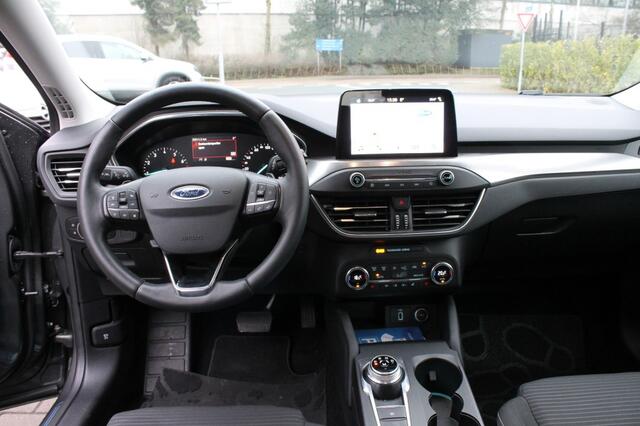 Ford FOCUS 1.0 Titanium Business automaat