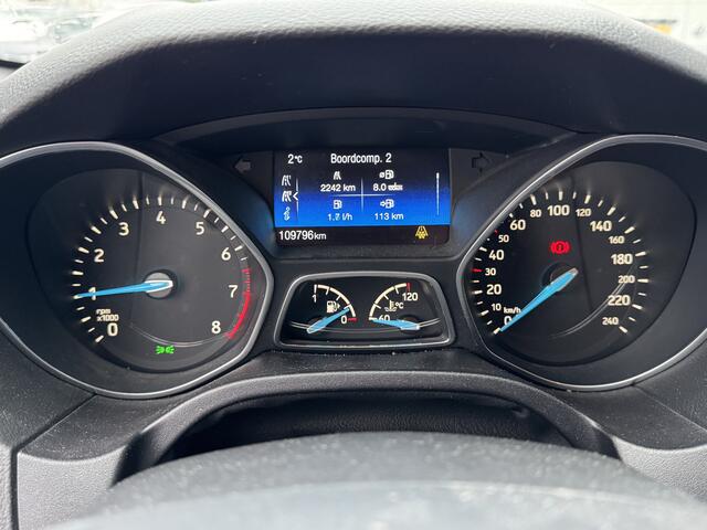 Ford FOCUS Wagon 1.5 150pk H6 ST-Line Navigatie Stoel en Stuurverwarming Trekhaak