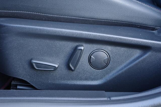 Ford FOCUS Wagon 1.0 EcoBoost 125 PK ST Line Business, Winterpakket, Camera,