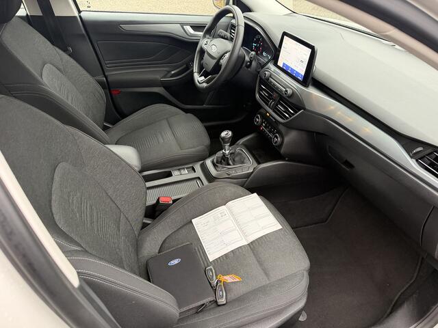 Ford FOCUS 1.0 EcoBoost Active Business Carplay/Stoelverw/LED