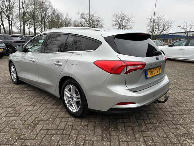 Ford FOCUS Wagon 1.0 EcoBoost Trend Edition Business Climate control | Stoel & Stuurverwarming | Navigatie | Parkpilot | Elektrisch Pakket | LM-Velgen/AllSeason banden | Trekhaak