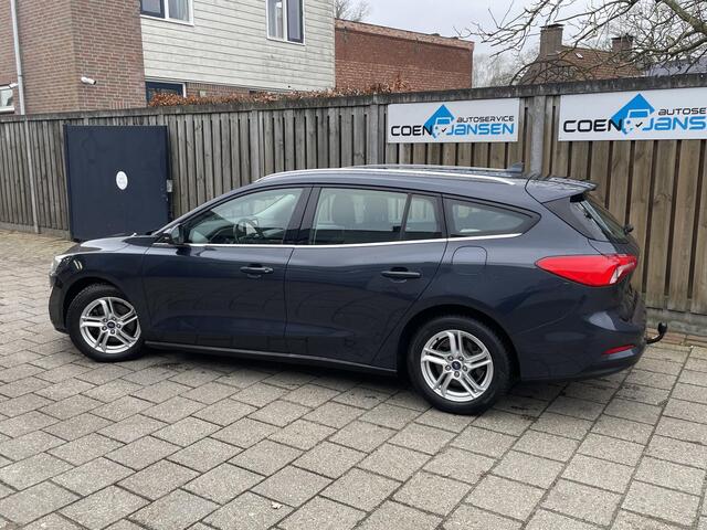 Ford FOCUS Wagon 1.0 EcoBoost Hybrid Trend Edition Business Trekhaak, Apple carplay, camera