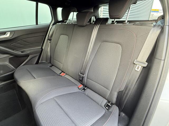 Ford FOCUS Wagon BWJ 2021 | 1.0T 126PK ST Line Business | CLIMA | FULL LED | NAVI | CAMERA A | STOELVERW | VOORRUITVER | CARPLAY