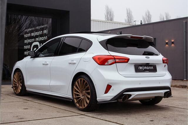 Ford FOCUS ST-3 2.3 Performance | Milltek | Pano | B&O | Full | 280PK