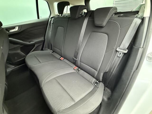 Ford FOCUS Wagon BWJ 2021 | 1.0T 124PK Hybrid Trend Edition | CAMERA A | SPORTSTOELEN | NAVI | PDC 2X | AIRCO | LICHTMETAAL | ARPLAY | DAB | CRUISE |