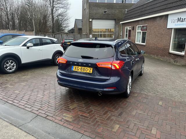 Ford FOCUS Wagon 1.0 EcoBoost Titanium Business TREKHAAK CLIMA NAVI KEYLESS