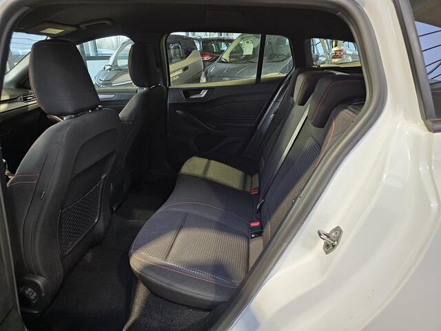 Ford FOCUS Wagon 1.0 EcoBoost Hybrid ST Line X