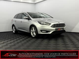 ford-focus-wagon-1.0-titanium-camer