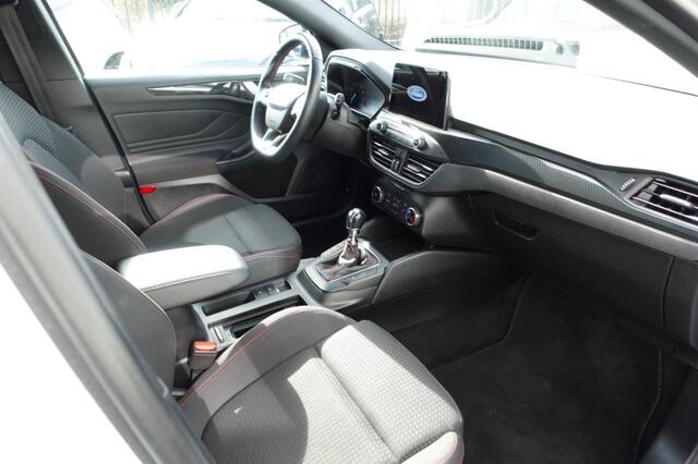 Ford FOCUS 1.0 ECOB. ST Line