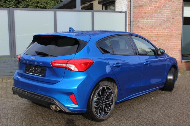 Ford FOCUS 1.5 182pk ST Line Business Automaat Navi, Camera, Winterpack, Pdc, 18", Afn. Trekhaak,