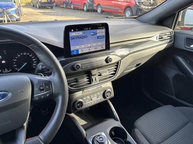 Ford FOCUS Wagon 1.0 EcoBoost St-line Business | Automaat | Trekhaak |
