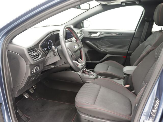 Ford FOCUS Wagon 1.5 EcoBoost ST Line Business 182PK Panorama / Camera / LED / Origineel NL