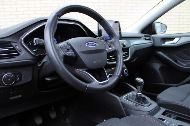 Ford FOCUS Wagon 1.0 EcoBoost Active Business | Trekhaak | Adaptieve cruise | Panoramadak | Origin NL