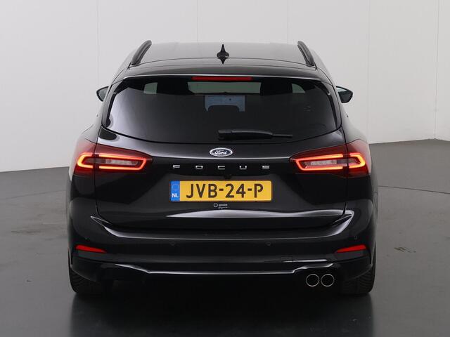 Ford FOCUS Wagon 1.0 EcoBoost Hybrid ST Line X | Trekhaak | Winterpakket | Cruise Control Adaptief | Parkeercamera | Head-Up | Navigatie |