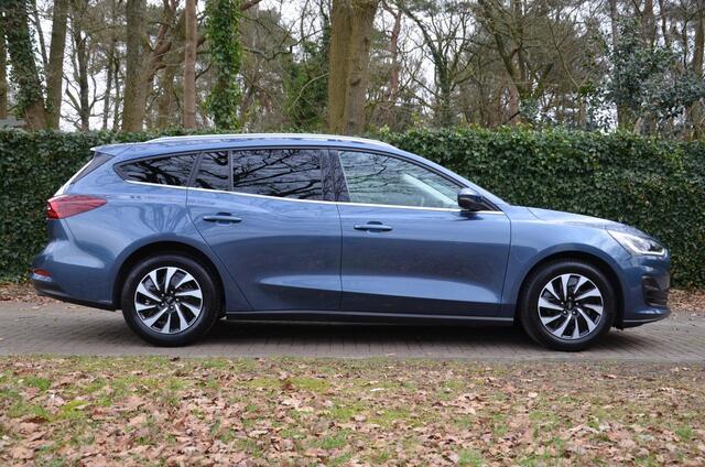 Ford FOCUS Wagon 1.0 EcoBoost Hybrid Titanium Style Navi/Pdc/Ecc/Led/Stoel Stuur & ruitverwarming/Cr-Controle/Privacy-Glass/Lmv/Led